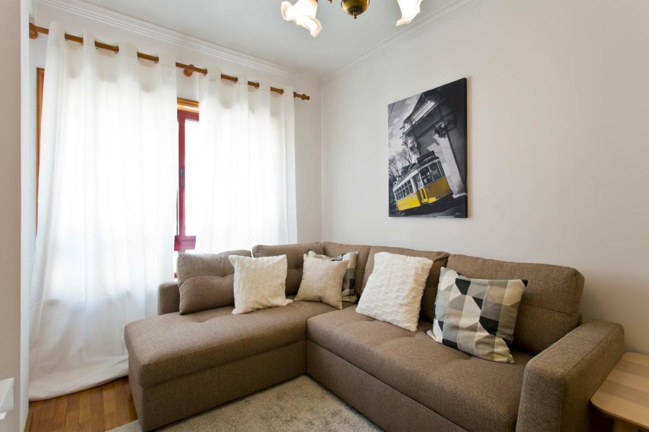 Rustic Bright Flat With Netflix - City Centre ポルト エクステリア 写真